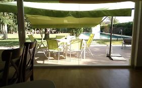 Chalet con Piscina - LAS ADELFAS