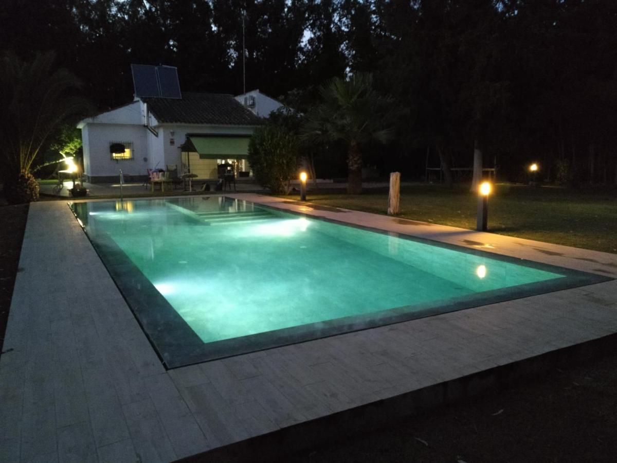 Chalet con Piscina - LAS ADELFAS Chiclana de la Frontera Exterior foto