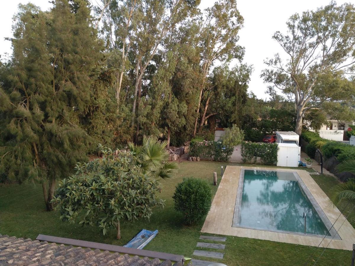 Chalet con Piscina - LAS ADELFAS Chiclana de la Frontera Exterior foto